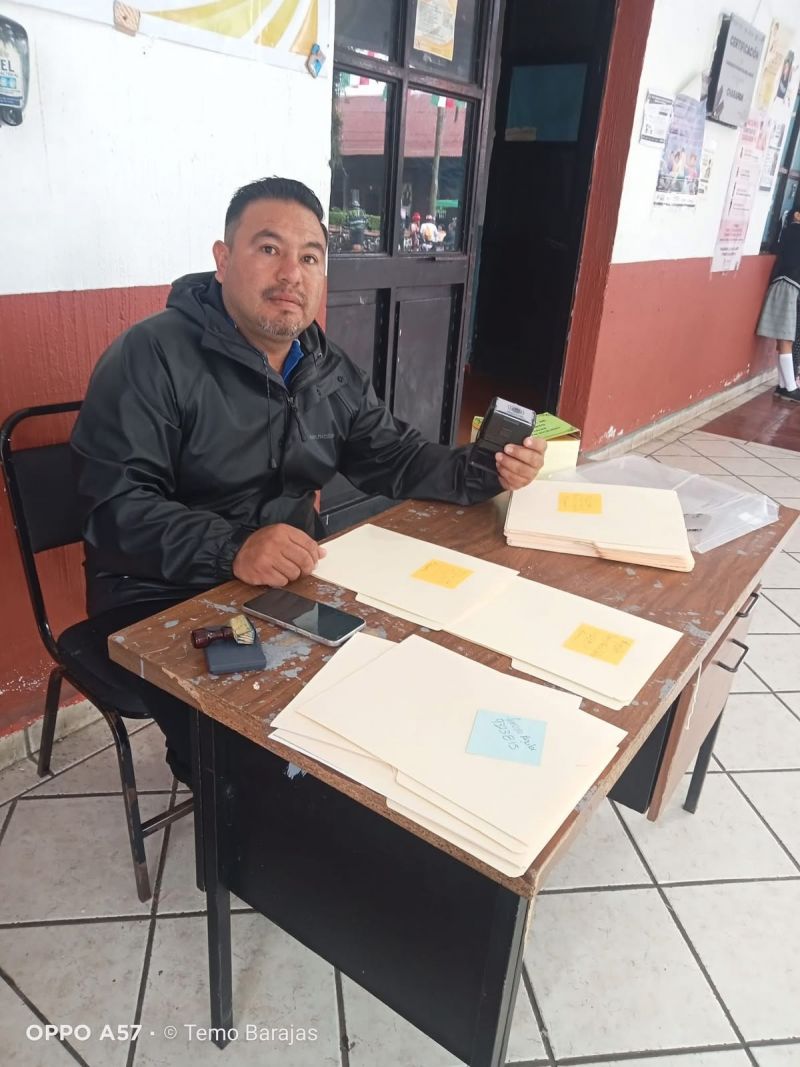 Atención jóvenes del municipio: Firma de Cartillas Militares